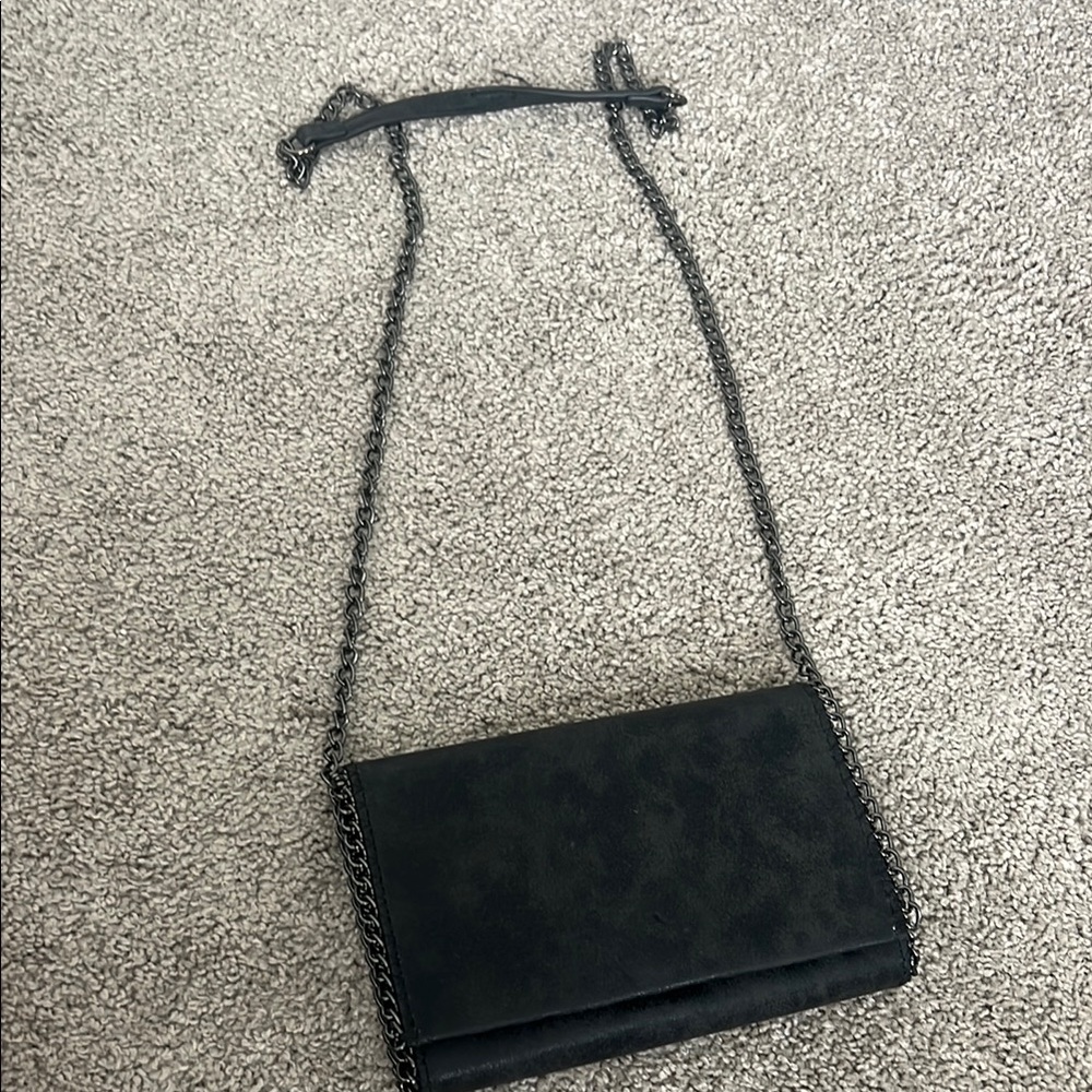 Elegant Black Chain Strap Women's Bag